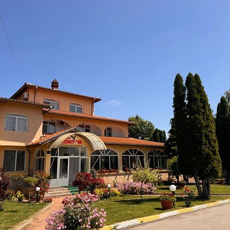 Motel International Berkovitsa Exterior foto
